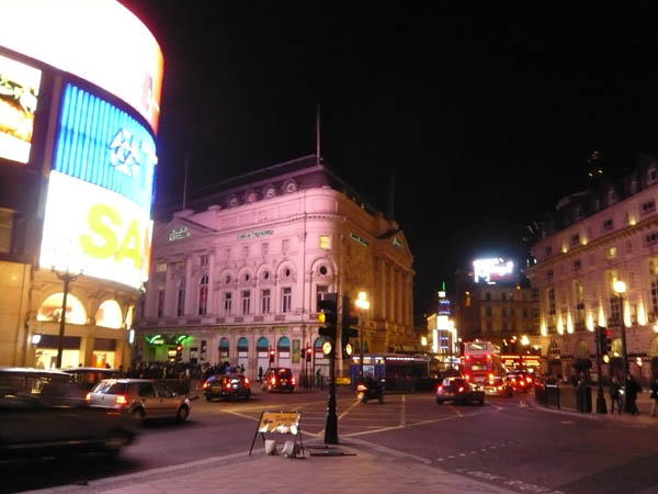 Piccadilly Circus